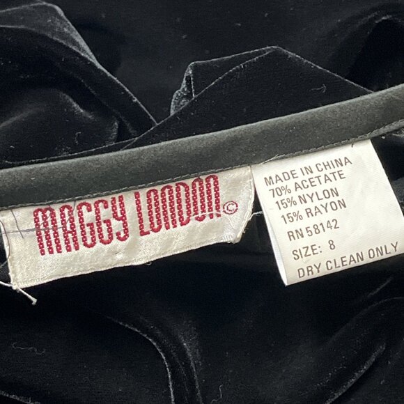Vintage Maggy London Dress 8 Black Velvet Midi A Line Low Back Witchy Whimsigoth - Picture 4 of 7